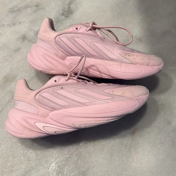 Women's Pink Adidas Sneakers Ozelia 5.5 - Picture 4 of 5